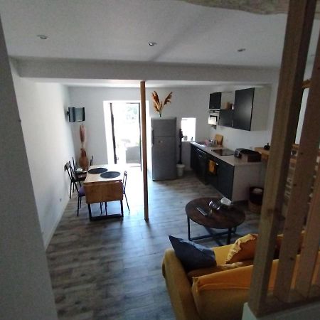 Апартаменты Trevoux: Loft Ravissant Avec Terrasse Экстерьер фото